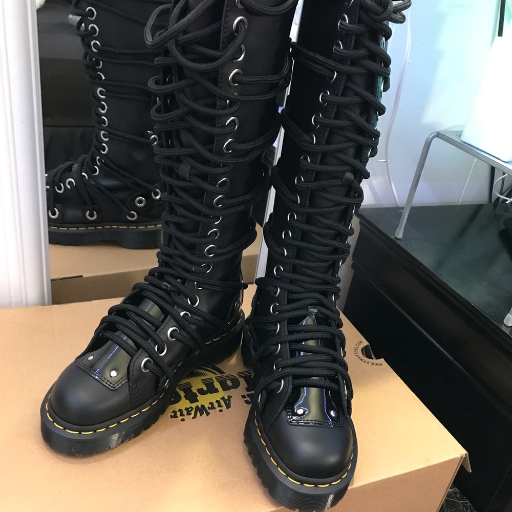 Dr. Martens DARIA 1B60 BEX - Picture 2 of 10